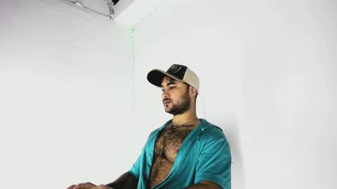 tommy_sccott online show from 10/08/25, 01:58