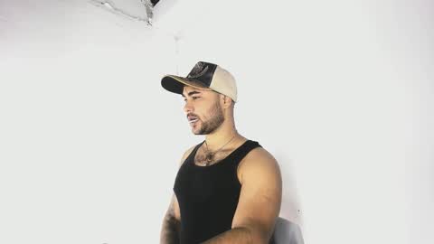 tommy_sccott online show from 10/15/25, 11:27