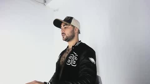 tommy_sccott online show from 10/22/25, 12:44