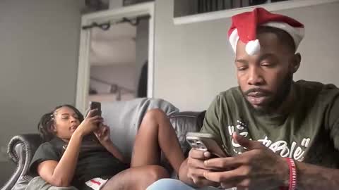 Snapshot of tommydabody chatting on 12/22/25, 06:38 tommydabody online show from 12/22/25, 06:38