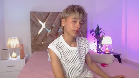 Tommy Foxboy online show from 12/02/24, 02:41