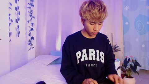 Tommy Foxboy online show from 01/09/25, 03:44