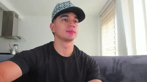 Snapshot of tommygarcia_ chatting on 12/13/25, 07:53 Instagram t garcia69 online show from 12/13/25, 07:53