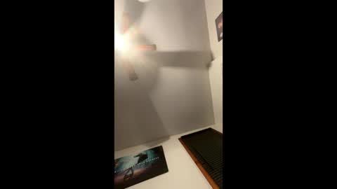 Snapshot of tommygunz62 chatting on 10/23/25, 02:00 tommygunz62 online show from 10/23/25, 02:00