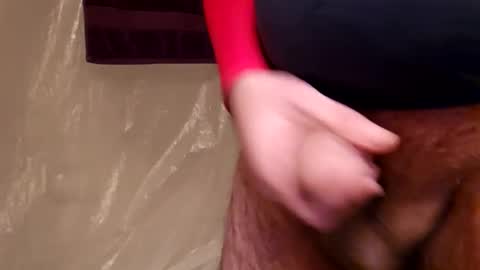 Snapshot of tommypressure chatting on 01/28/25, 12:47 tommypressure online show from 01/28/25, 12:47