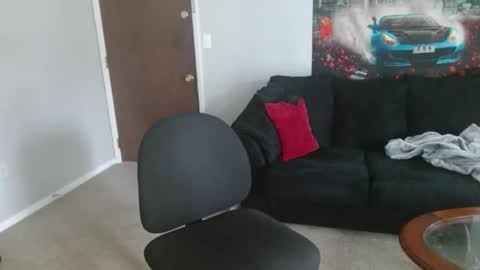 Snapshot of tommystrokes_ chatting on 01/07/26, 05:37 Tommy Strokes online show from 01/07/26, 05:37