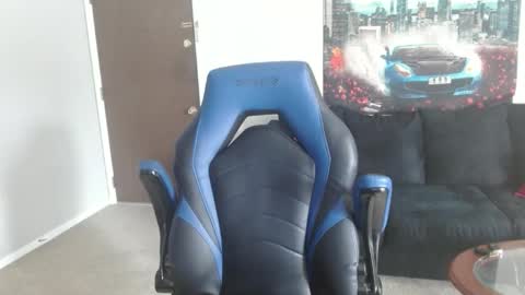 Snapshot of tommystrokes_ chatting on 02/03/26, 06:24 Tommy Strokes online show from 02/03/26, 06:24