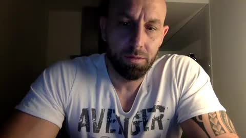 Snapshot of tommyx01 chatting on 12/25/24, 06:30 Thomas Fit online show from 12/25/24, 06:30
