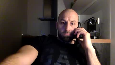 Snapshot of tommyx01 chatting on 12/27/24, 09:11 Thomas Fit online show from 12/27/24, 09:11