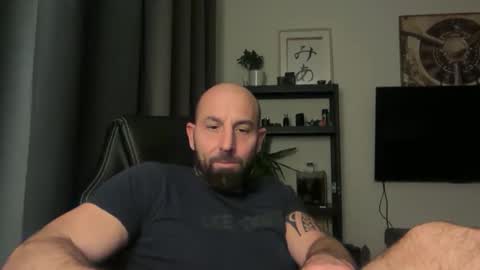 Thomas Fit online show from 11/14/25, 09:46