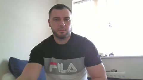 Snapshot of tommyy19901 chatting on 10/26/25, 03:07 tommyy19901 online show from 10/26/25, 03:07