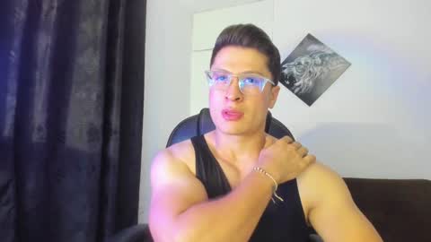 Snapshot of tomson_cruzz chatting on 12/14/24, 11:23 Tomson Cruz... Instagram is.. matthew 10441 online show from 12/14/24, 11:23