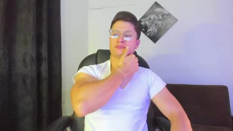 Snapshot of tomson_cruzz chatting on 12/20/24, 05:40 Tomson Cruz... Instagram is.. matthew 10441 online show from 12/20/24, 05:40