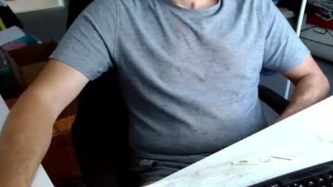 Tom online show from 07/02/26, 10:10