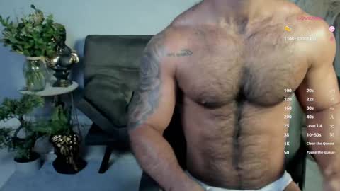 tomy_scott6 online show from 10/17/25, 10:40