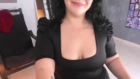 lady blue online show from 01/06/25, 11:31