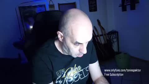 Snapshot of toninspektor chatting on 03/04/25, 06:50 toninspektor online show from 03/04/25, 06:50