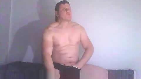 Snapshot of tonny54880 chatting on 12/25/24, 09:54 tonny54880 online show from 12/25/24, 09:54