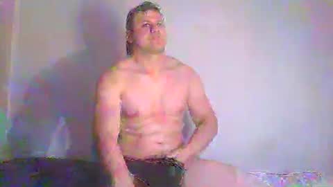 Snapshot of tonny54880 chatting on 01/06/25, 06:58 tonny54880 online show from 01/06/25, 06:58