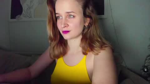 Snapshot of tony_and_alice chatting on 01/12/25, 07:42 Tony and Alice online show from 01/12/25, 07:42