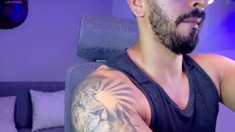 Snapshot of tony_muscle1 chatting on 07/28/26, 02:13 tony muscle1 online show from 07/28/26, 02:13