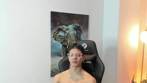 tony_petrov online show from 10/23/25, 04:23