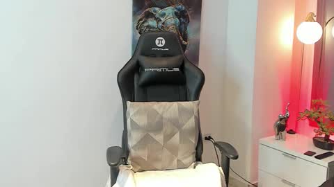 tony_petrov online show from 11/09/25, 09:24