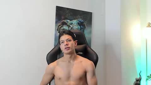 tony_petrov online show from 11/23/25, 04:45