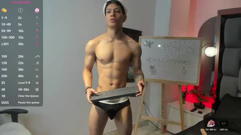 Snapshot of tony_petrov chatting on 12/20/25, 03:35 tony_petrov online show from 12/20/25, 03:35