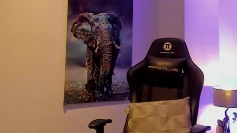 Snapshot of tony_petrov chatting on 01/12/26, 02:06 tony_petrov online show from 01/12/26, 02:06