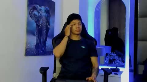 Snapshot of tony_petrov chatting on 02/12/26, 05:46 tony_petrov online show from 02/12/26, 05:46