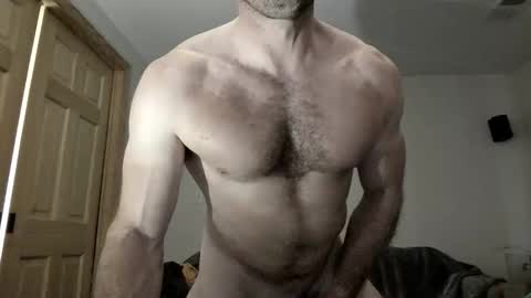 Snapshot of tonybonezz chatting on 10/01/25, 03:07 tonybonezz online show from 10/01/25, 03:07