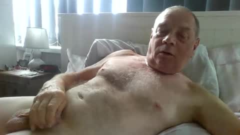 tonygibbson62 online show from 07/11/26, 01:47