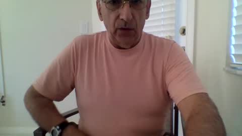 Snapshot of tonymcfly99 chatting on 12/04/24, 08:40 tonymcfly99 online show from 12/04/24, 08:40