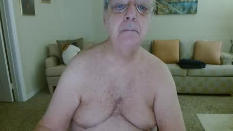 Snapshot of tonysview12000 chatting on 02/12/26, 07:09 tonysview12000 online show from 02/12/26, 07:09