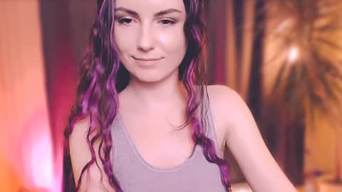 Snapshot of too_beautiful chatting on 12/27/24, 06:31 Elizabeth online show from 12/27/24, 06:31