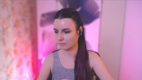 Snapshot of too_beautiful chatting on 02/26/25, 11:30 Elizabeth online show from 02/26/25, 11:30