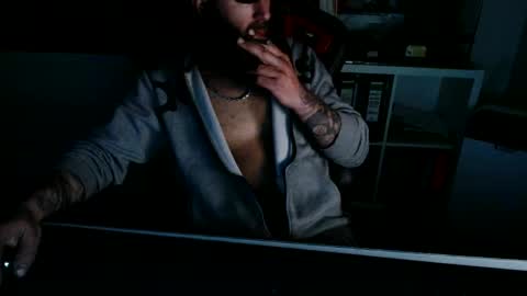 Tobiatch online show from 04/11/26, 01:32