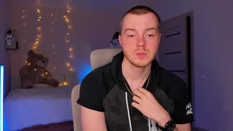 Snapshot of toohornyserj chatting on 12/12/24, 07:59 toohornyserj online show from 12/12/24, 07:59