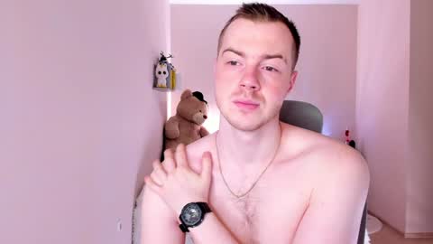 Snapshot of toohornyserj chatting on 01/22/25, 09:32 toohornyserj online show from 01/22/25, 09:32