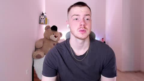 Snapshot of toohornyserj chatting on 01/27/25, 08:39 toohornyserj online show from 01/27/25, 08:39