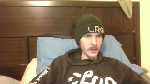 Snapshot of tootall803 chatting on 01/04/25, 06:19 TooTall803 online show from 01/04/25, 06:19