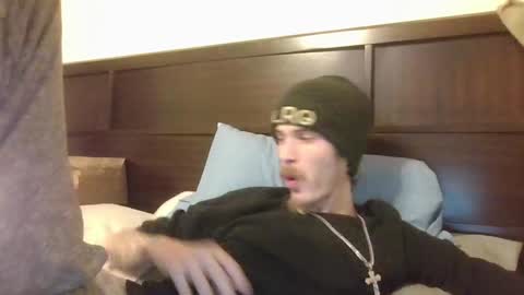 Snapshot of tootall803 chatting on 01/18/25, 02:58 TooTall803 online show from 01/18/25, 02:58