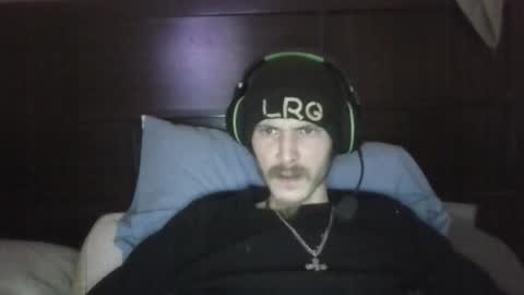 Snapshot of tootall803 chatting on 01/18/25, 08:10 TooTall803 online show from 01/18/25, 08:10