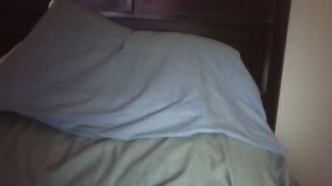 Snapshot of tootall803 chatting on 01/29/25, 09:33 TooTall803 online show from 01/29/25, 09:33