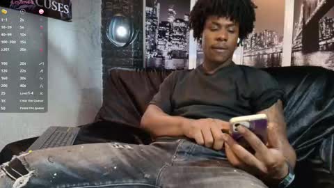 Snapshot of toower_ chatting on 03/27/26, 04:07 T O W E R online show from 03/27/26, 04:07