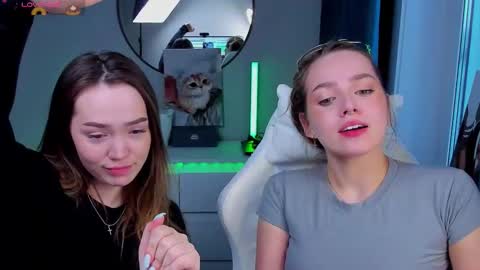 Yara online show from 03/08/26, 02:04