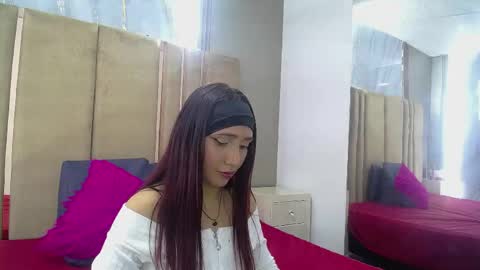 Topacio online show from 04/22/26, 07:26