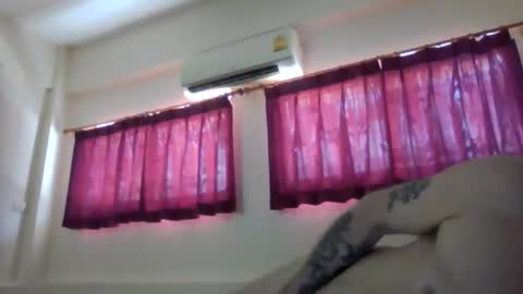 Snapshot of topfoxs30 chatting on 12/31/24, 06:37 topfoxs30 online show from 12/31/24, 06:37