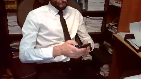 Snapshot of topg84 chatting on 09/17/25, 05:03 Topg84 online show from 09/17/25, 05:03